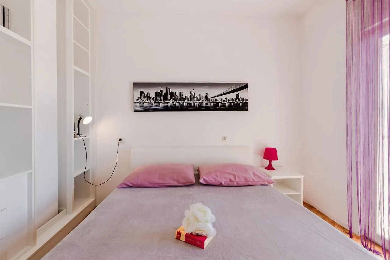 Casa de hóspedes Apartments Vedmar Bibinje